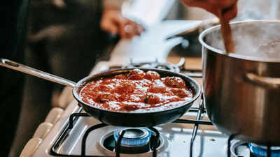 Why health experts want you to turn your stove on