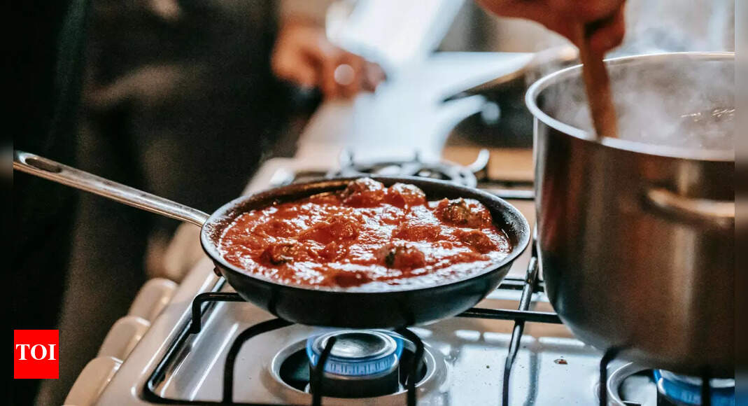 Why health experts want you to turn your stove on
