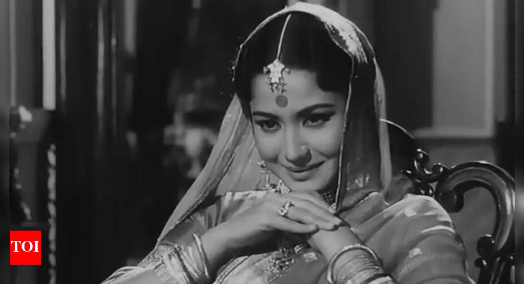 ‘Tumse mere sartaj mohabbat karte hain': When Kamal Amrohi’s wife met 'Chhoti Ammi' Meena Kumari for the first time