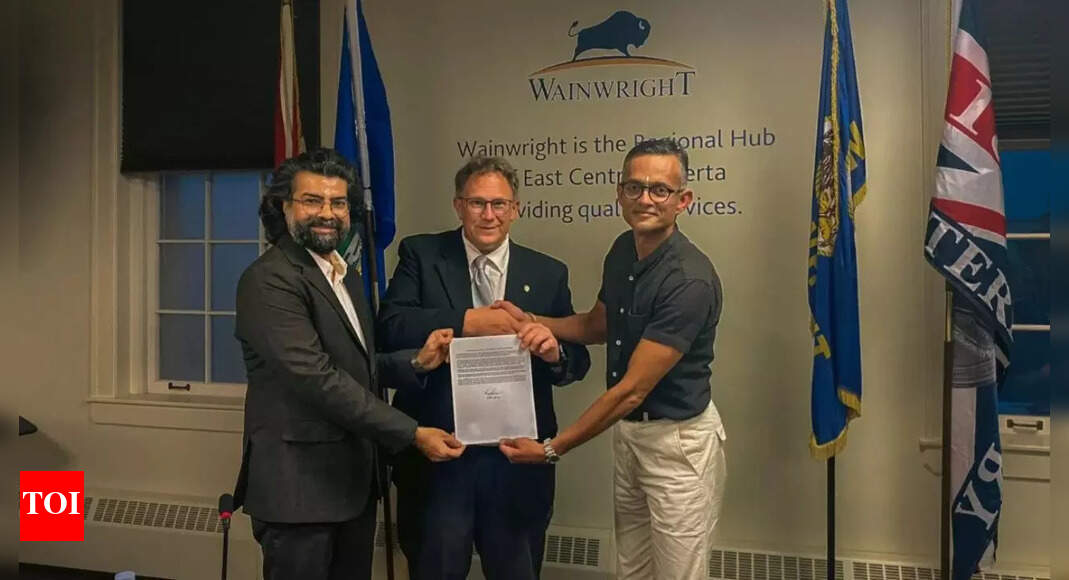 Canadian town passes landmark resolution against Hinduphobia, honours Hindu contributions Canadian town passes landmark resolution against Hinduphobia, honours Hindu contributions