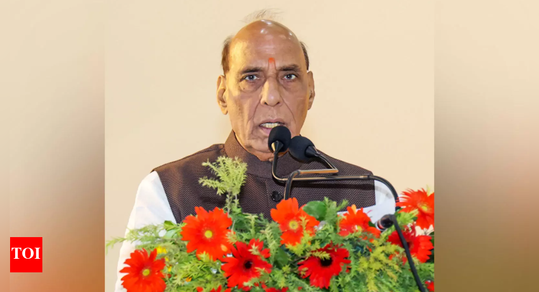 ‘Pinpoint accuracy’: Rajnath Singh hails BrahMos missile; links it to ‘Aatmanirbhar Bharat’ vision ‘Pinpoint accuracy’: Rajnath Singh hails BrahMos missile; links it to ‘Aatmanirbhar Bharat’ vision