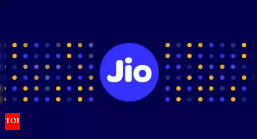 Reliance Jio Diwali 2025 offer: Free Gold, unlimited 5G data and more things to know