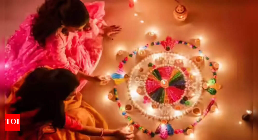 Kartik Amavasya and Diwali 2025: Laxmi Puja, Timings, Shubh Muhurat and Significance