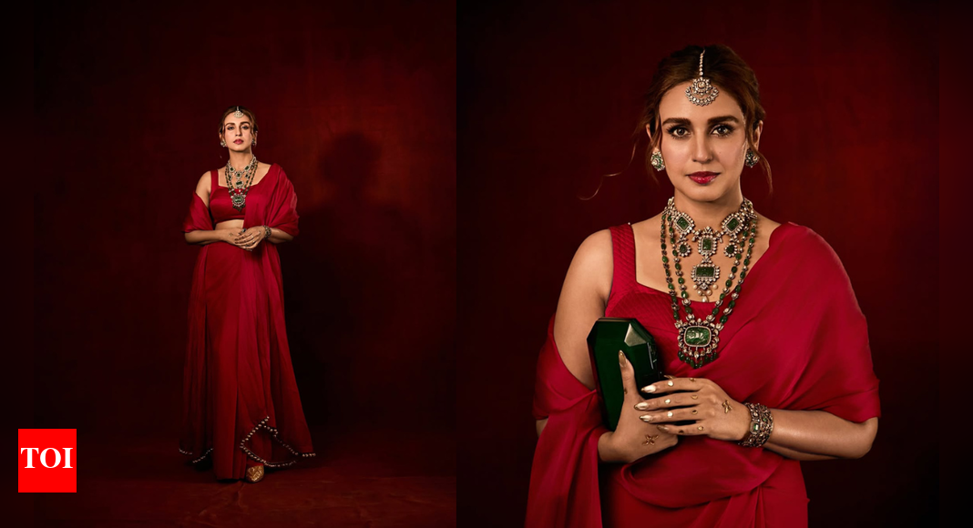 Huma Qureshi:  I love dressing up for Diwali