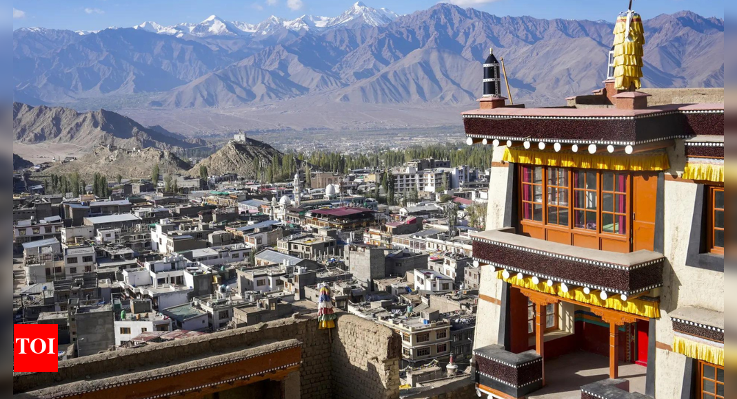 ‘Look forward to positive outcome’: Ladakh leaders to meet home ministry sub-committee; statehood and Sixth Schedule on agenda ‘Look forward to positive outcome’: Ladakh leaders to meet home ministry sub-committee; statehood and Sixth Schedule on agenda