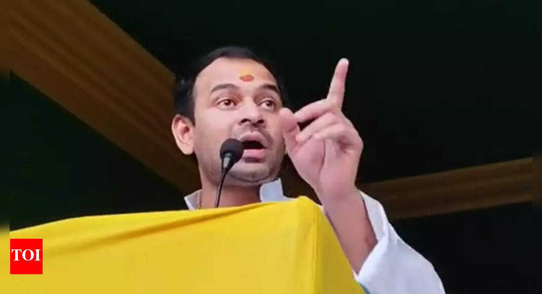 Case filed after SUV with police logo and beacon seen in Tej Pratap Yadav’s rally