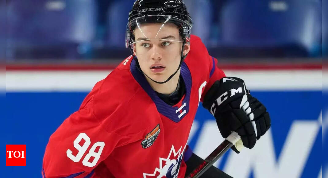 Connor Bedard's personal life: Early life, family background, career achievements, and more