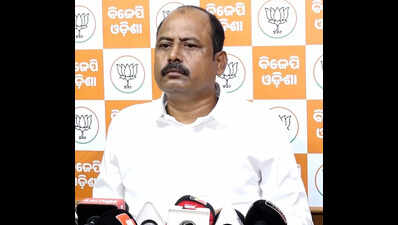 BJP slams Cong for trying to drag party into cattle deaths in Nuapada