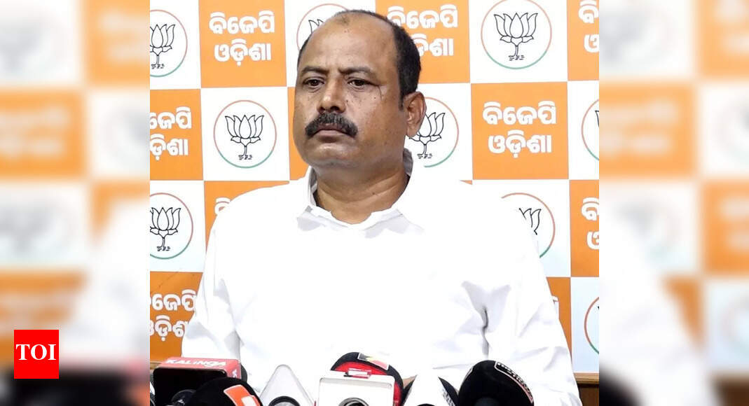 BJP slams Cong for trying to drag party into cattle deaths in Nuapada