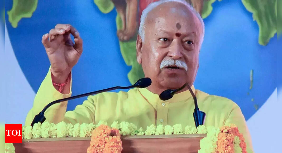 Invaders looted India of wealth, then intellect: Mohan Bhagwat