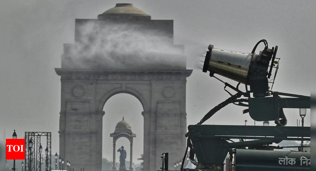 Toxicity! Delhi on a wing and a prayer