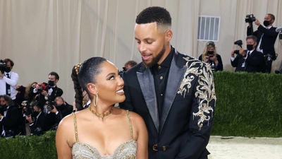 Ayesha Curry’s romantic post with Stephen Curry sparks outrage amid her controversial remarks
