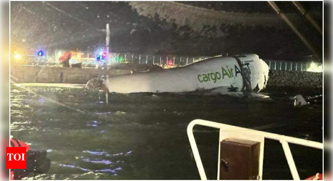 Hong Kong plane crash: Cargo jet skids off runway into water; two dead