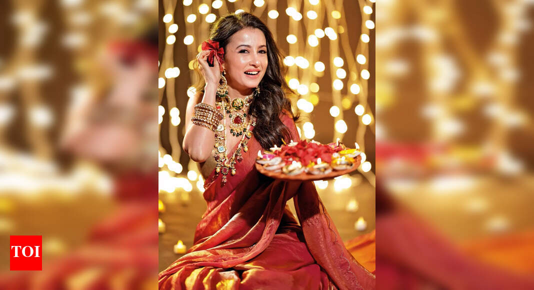 Even in Maa Kali’s fiercest form lies deep compassion : Monami Ghosh