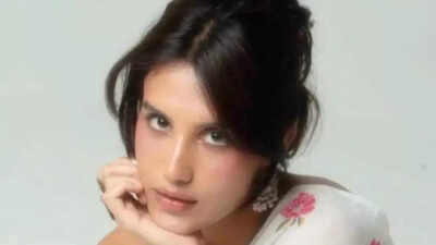  Mallika Chhabra addresses 'ego clash' rumors on 'Sunny Sanskari Ki Tulsi Kumari' sets