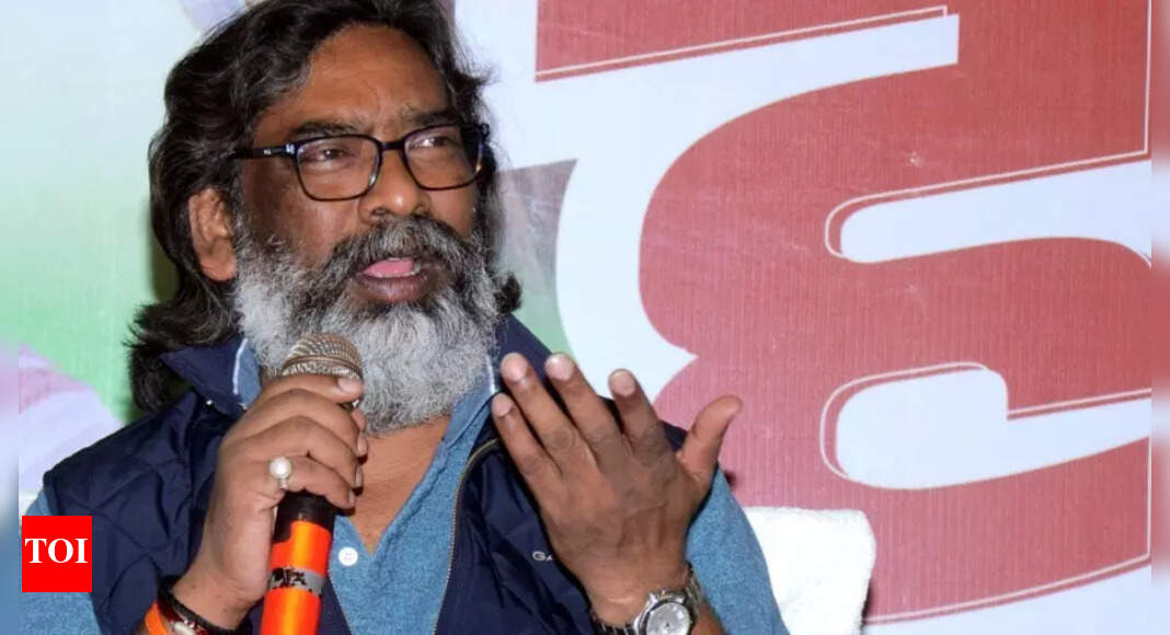 <div>Bihar polls: JMM not to contest elections, had announced it would go it alone; to 'review' alliance in Jharkhand</div> <div>Bihar polls: JMM not to contest elections, had announced it would go it alone; to 'review' alliance in Jharkhand</div>