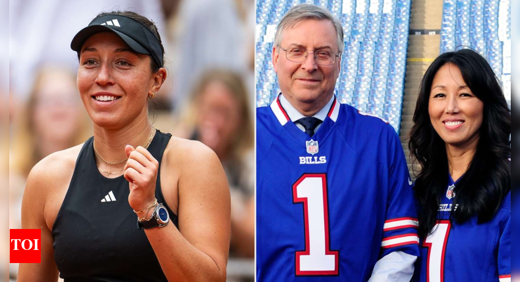 Jessica Pegula fires reaction as her billionaire parents’ owned Buffalo Sabres get caught in Brad Marchand controversy