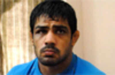 Yogeshwar, Amit make it to London Olympics; Sushil misses out again