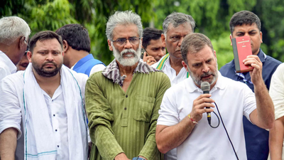  Opposition allies climb down, yet face friendly fights in state