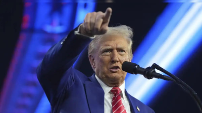  Donald Trump's warning to Hamas against Gaza truce breach - watch