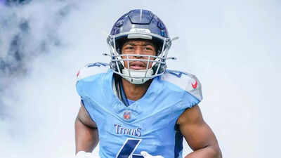 What happened to Tyler Lockett? Why did the Titans cut ties with the veteran receiver just seven games into the season?