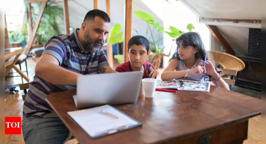 3 job skills every parent should be teaching their teen before AI takes over