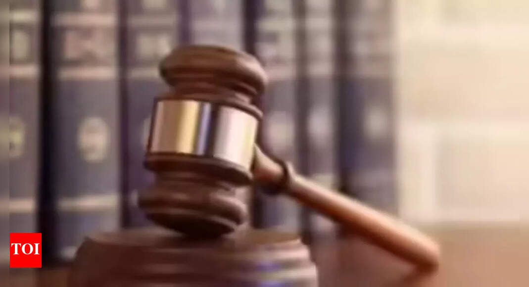 Pakistani man faces trial in Lahore after staying in India for 25 years