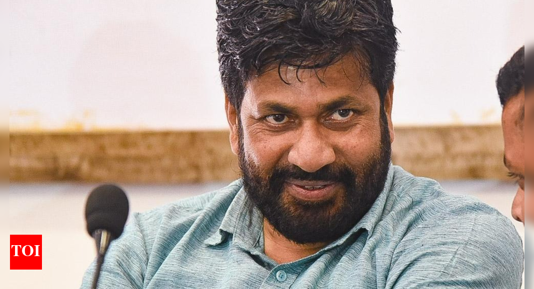 'Why to commit suicide? Kill MLA': Ex-Maharashtra MLA Bachchu Kadu tells farmers; sparks outrage
