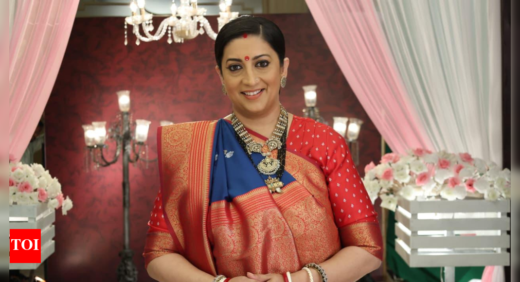 Smriti Irani on Tulsi and Parvati’s reunion in Kyunki Saas Bhi Kabhi Bahu Thi 2: “A special gift for our audiences”