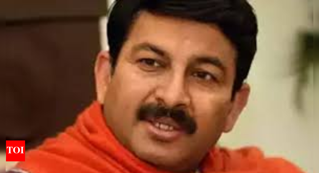 'Will take 2–2.5 years to make Delhi breathable': BJP’s Manoj Tiwari claims improvement amid post Diwali pollution concerns; AAP hits back