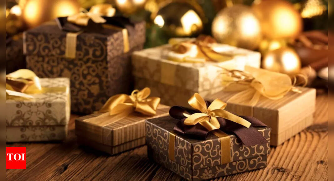 Stop gifting scented candles! This festive season, protect your loved ones from harmful chemical exposure