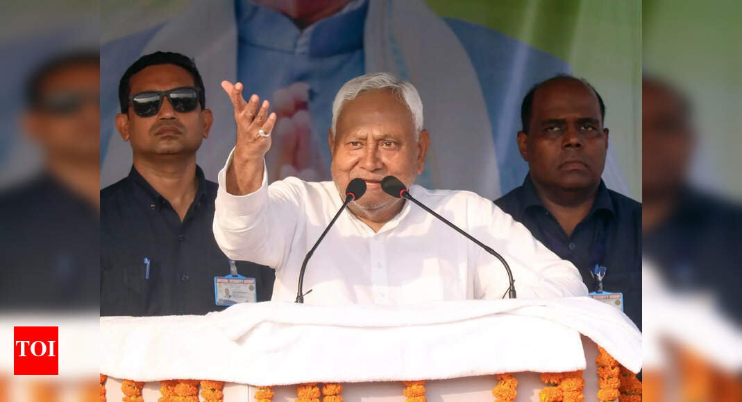 Nitish launches NDA campaign, highlights 20 years of development