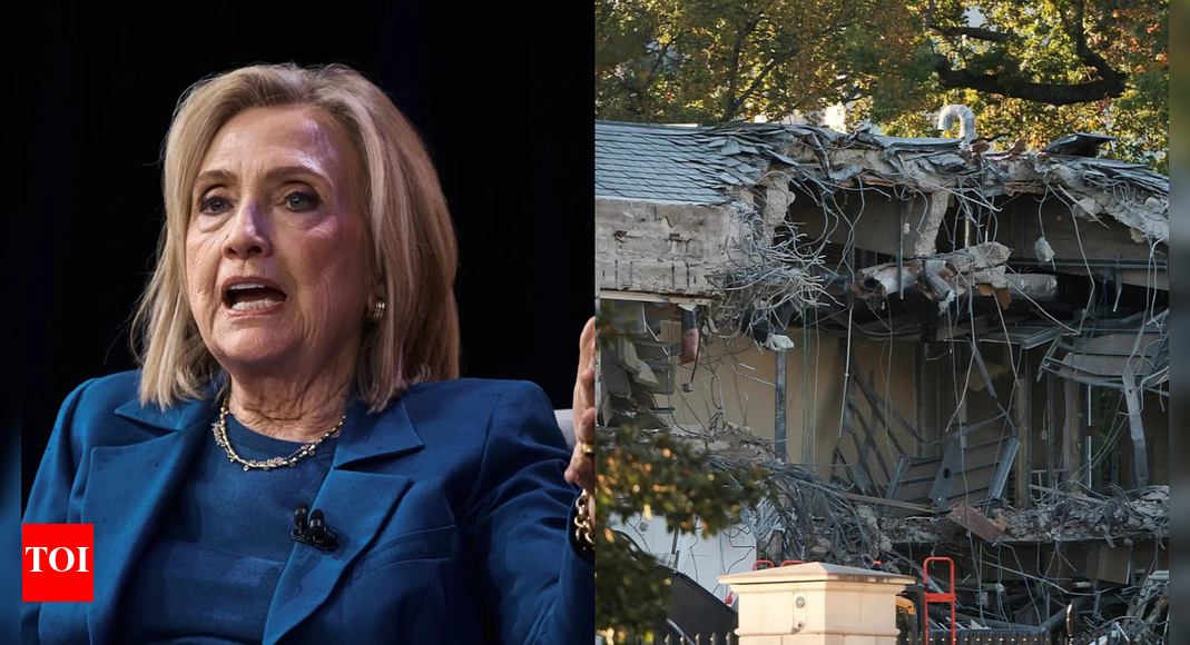 <div>'He’s destroying your house': Hillary Clinton slams Donald Trump over White House demolition for new ballroom</div> <div>'He’s destroying your house': Hillary Clinton slams Donald Trump over White House demolition for new ballroom</div>