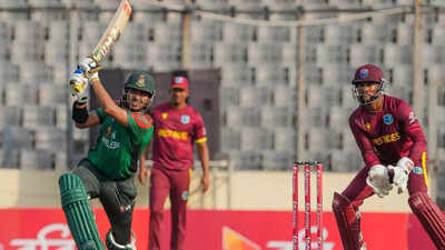 2nd ODI: After 50 overs of spin bowling and thrilling super over, West Indies beat Bangladesh to level series