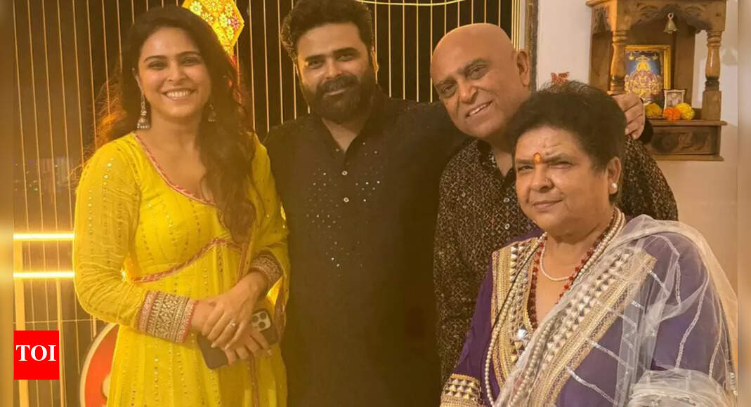 Actress Madhurima Tuli opts for a heartwarming, family-oriented Diwali