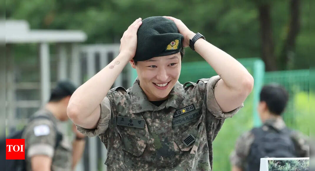 Woodz to resume stage performances in November after military service