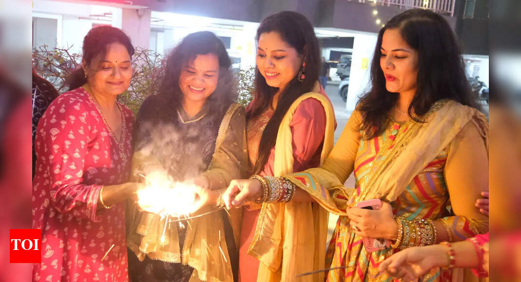 Jharkhand sees dip in burn cases on Diwali, but rise in road accidents