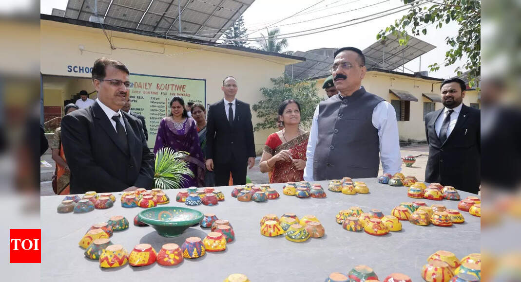 Justice S N Prasad Highlights Importance of Cleanliness and Education During Diwali Celebration with Children in Jharkhand