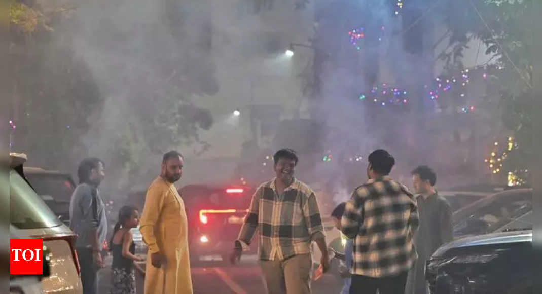Delhi had a blast: In Karol Bagh, it was a scream! Stations exceeded standard decibel levels