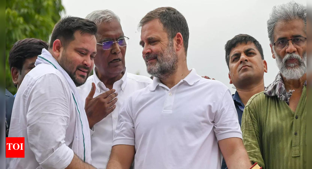 ‘Top guns’ fall silent: Oppn battles internal conflicts; NDA launches poll campaign in Bihar