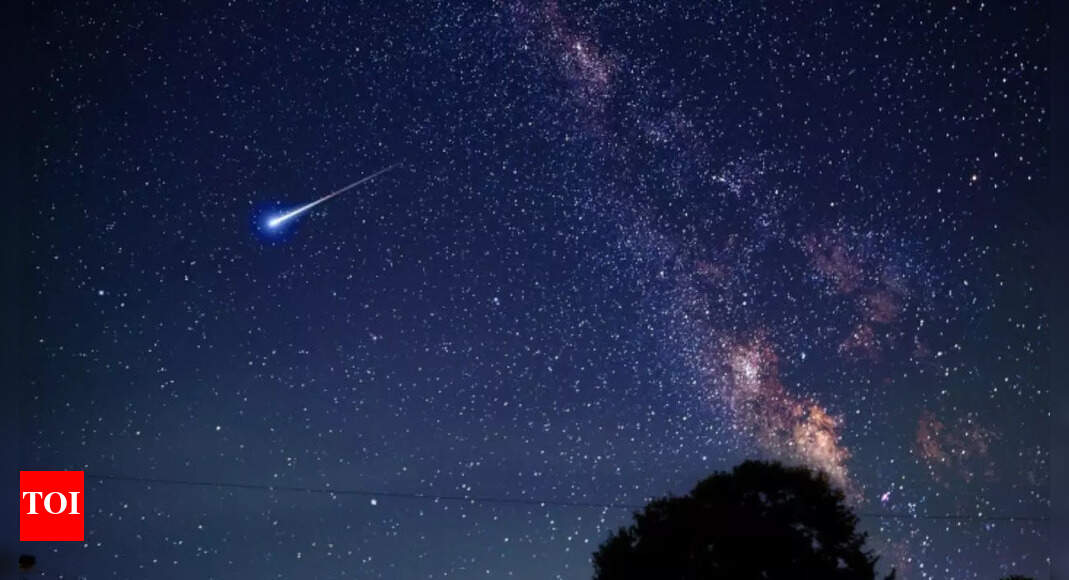 “Take vacations before October 29!”: Harvard astrophysicist warns as 3I/ATLAS sparks debate over possible artificial origin