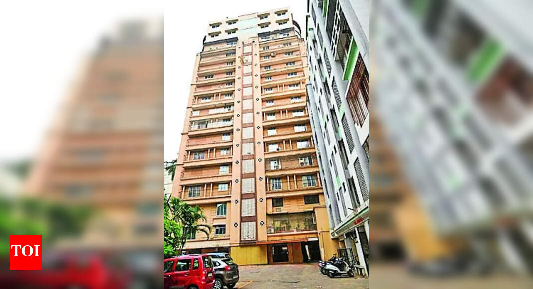 'Played with lives of residents': Rs 50k/day fine if builder does not secure fire cert for city tower wing, says Bombay HC