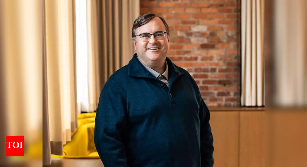 AI regulation: LinkedIn cofounder’s ‘clarification’ on Anthropic; backs Google, OpenAI