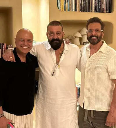 Naved Jafri reunites with Sanjay Dutt and Jaaved Jaaferi