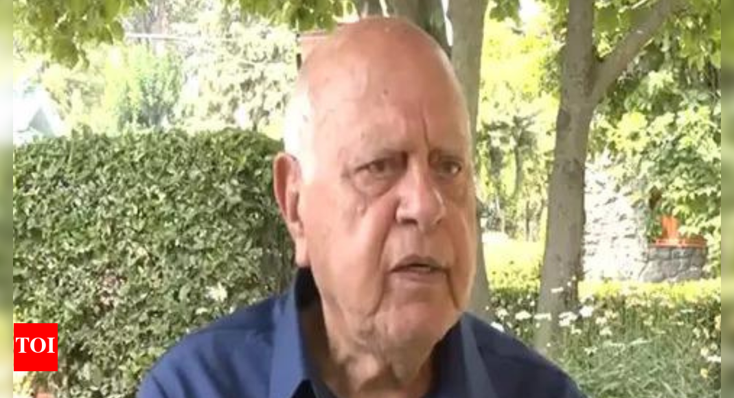 Peeved at ill-treatment, Congress skips Farooq’s meet Peeved at ill-treatment, Congress skips Farooq’s meet