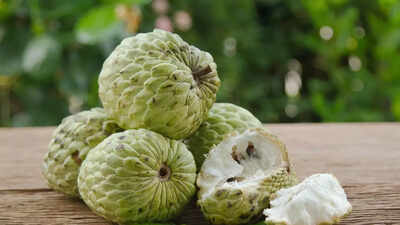 Side effects of custard apple (Sitaphal) you must know: Allergies, blood sugar spikes, and digestive issues