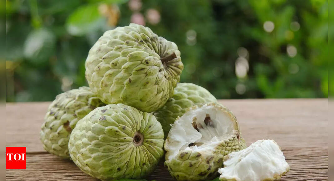 Side effects of custard apple (Sitaphal) you must know: Allergies, blood sugar spikes, and digestive issues