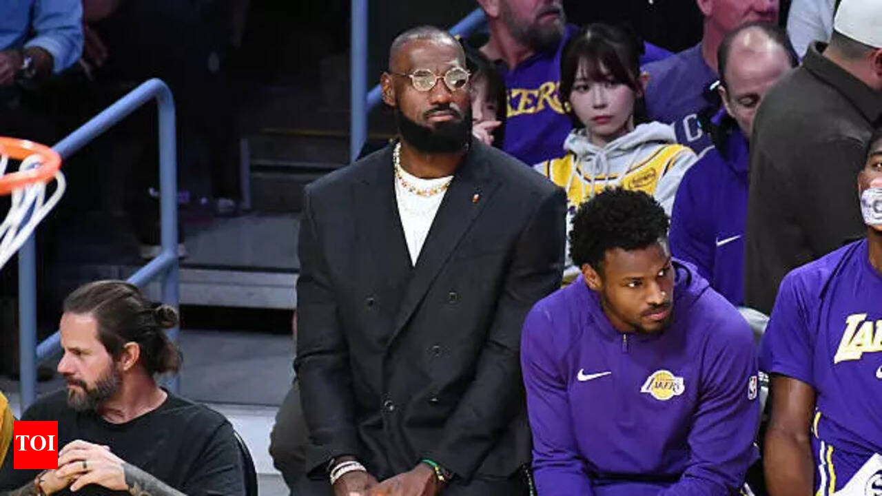 Was a bit different" — Los Angeles Lakers insider weighs in on LeBron James'  quiet courtside vibe and alleged changing tune with team | NBA News - The  Times of India