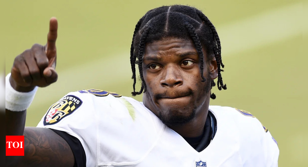Lamar Jackson injury update: Ravens star back on field before Week 8 yet team refuses to confirm his status