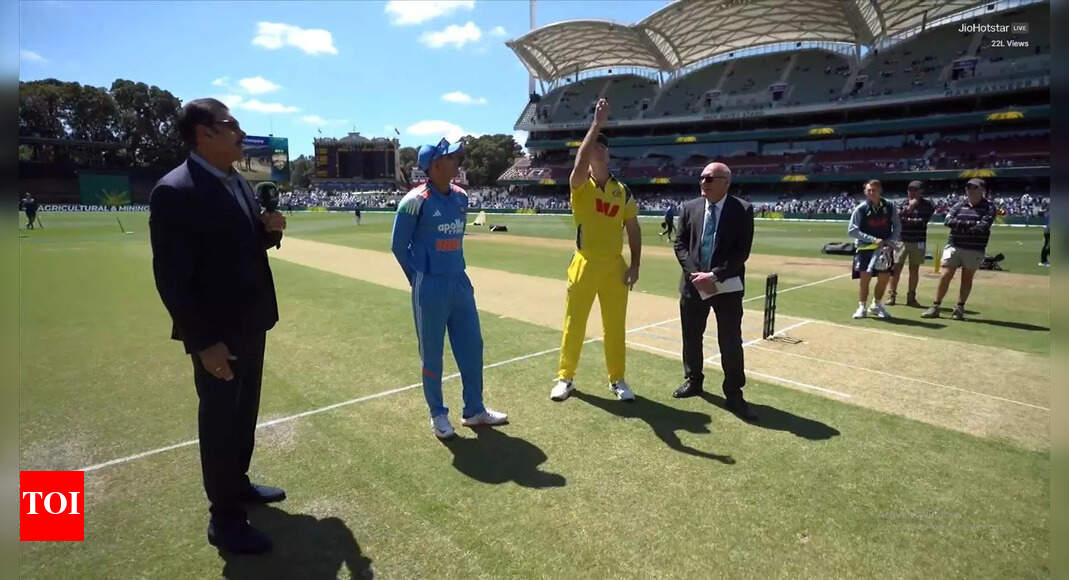 IND vs AUS 2nd ODI: Kuldeep Yadav misses out once again; Australia field vs India